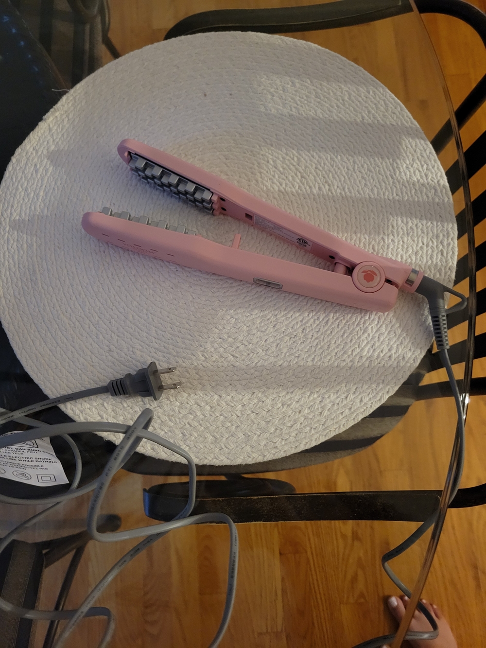 Voloom Pink Petite Hair Volumizing Iron - Picture 2 of 3